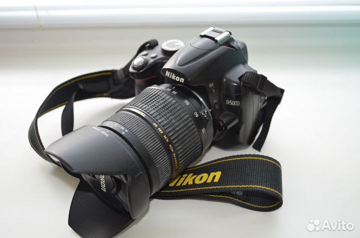 Nikon д5000