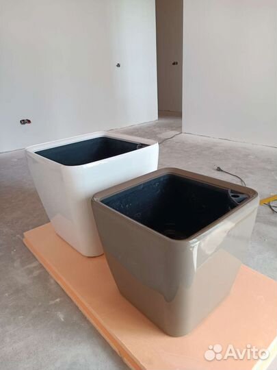 Горшок напольный lechuza