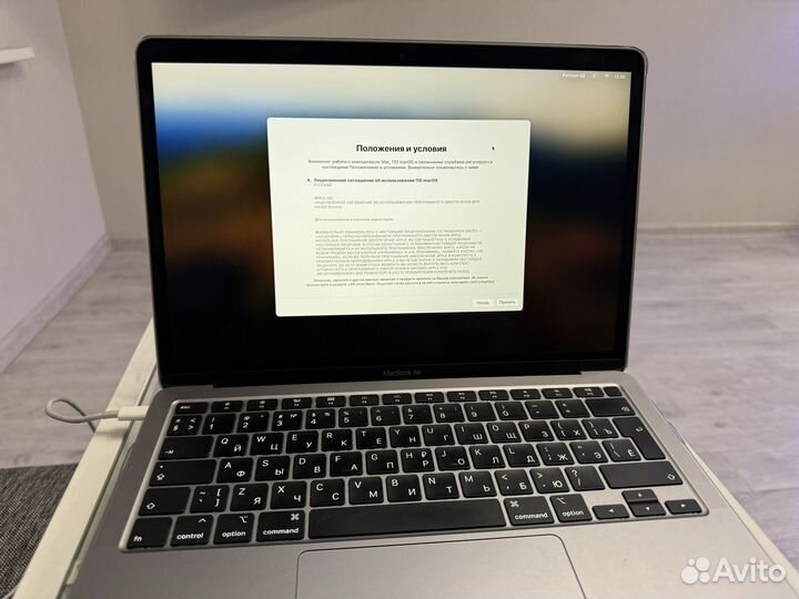 Ноутбук MacBook Air 13 i3 8 гб 256 гб 2020