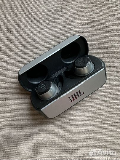Беспроводные наушники JBL Reflect Flow