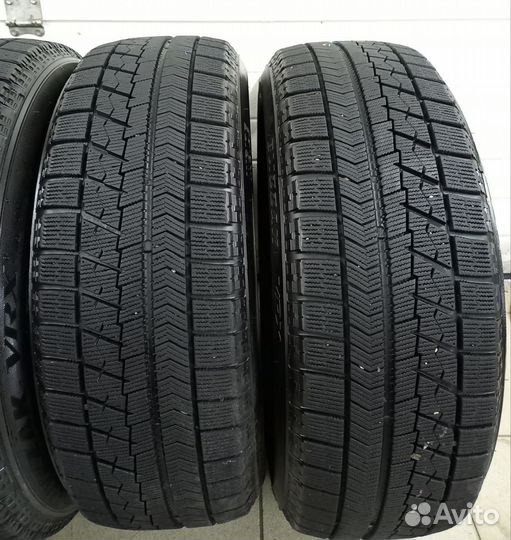 Bridgestone Blizzak VRX 205/60 R16 92Q