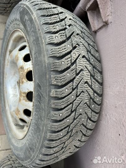 Nokian Tyres Hakkapeliitta 8 185/65 R15 92T