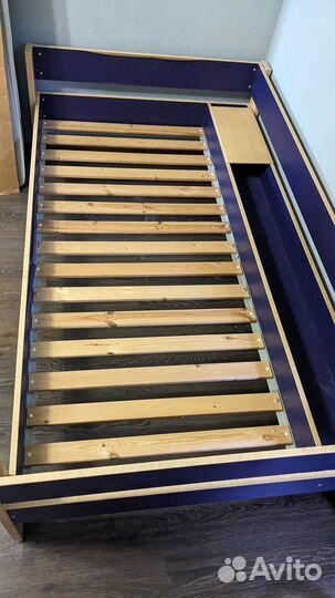 Кровать полутороспальная бу