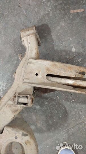 Задняя балка Киа Церато 2