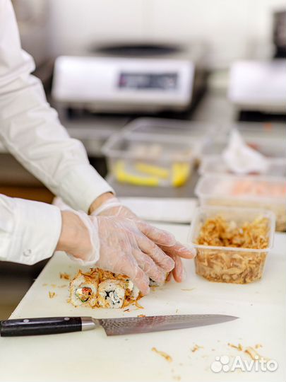 Повар сушист