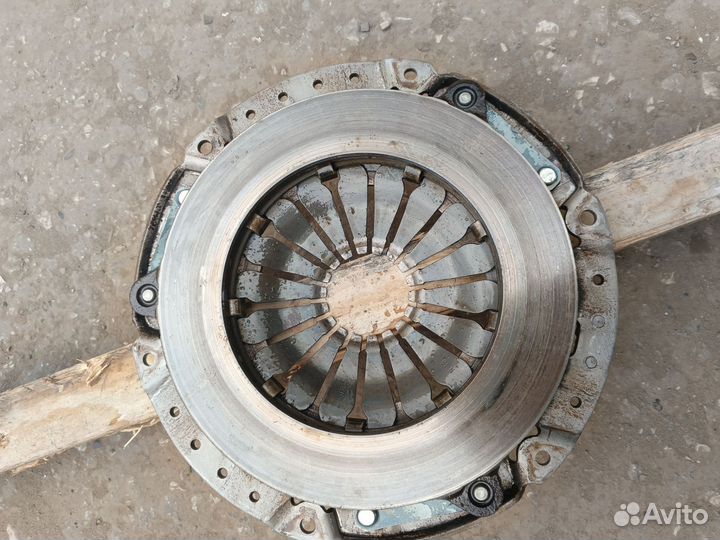 Корзина сцепления Шевроле Лачетти