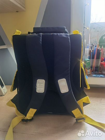 Школьный рюкзак