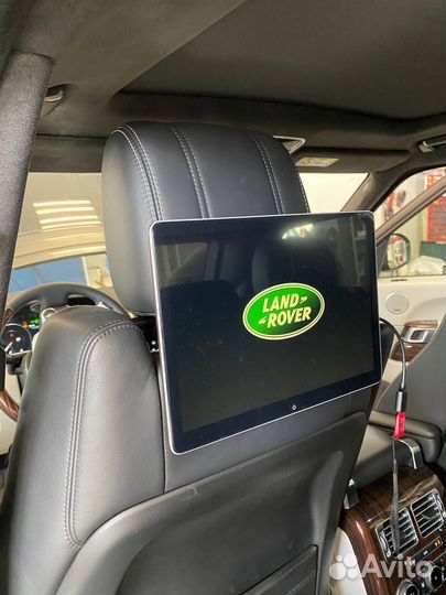 Навесной монитор 12