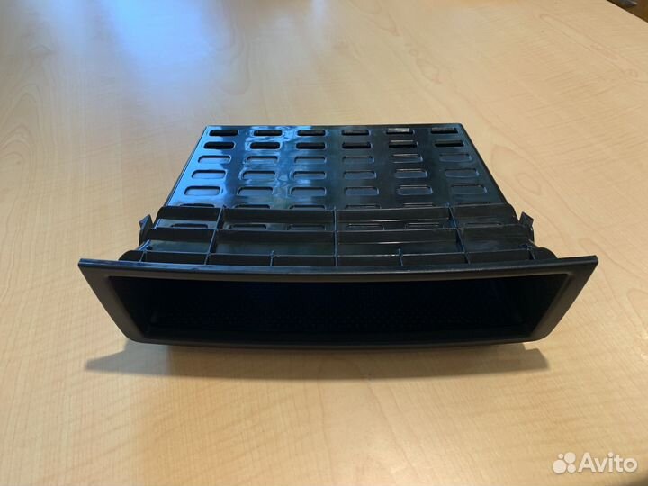 Бардачок Skoda Octavia 1Z0862639A