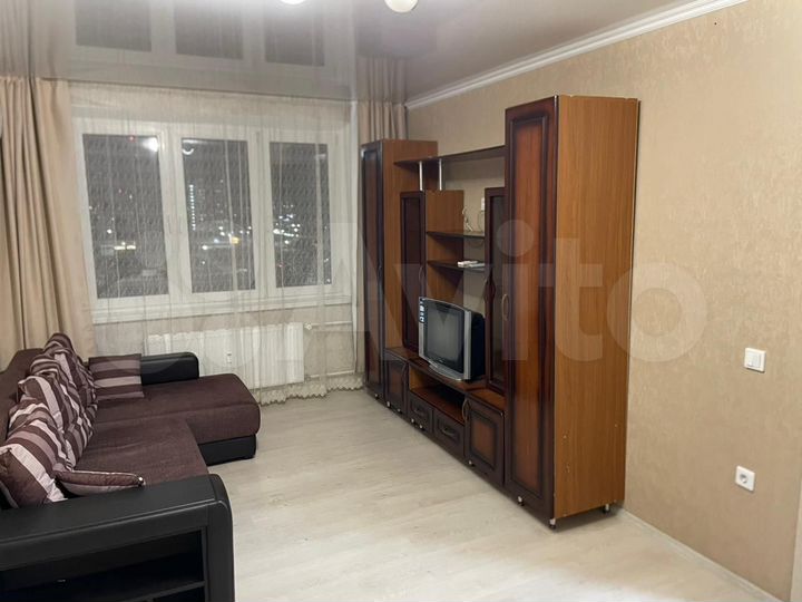 1-к. квартира, 37 м², 11/18 эт.