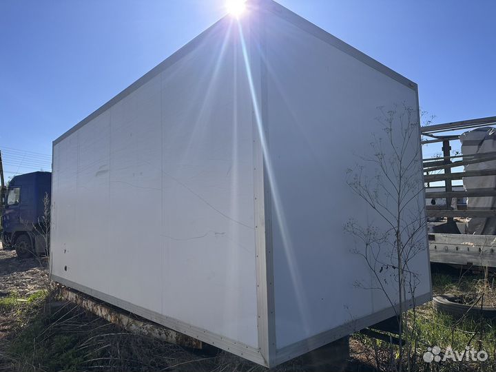 Изотермический фургон