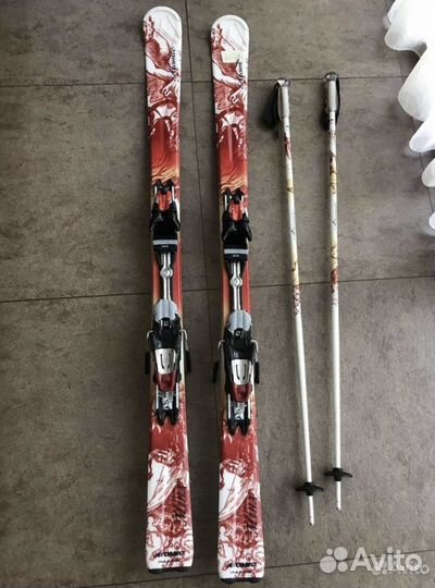 Горные лыжи и палки