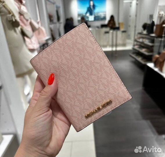 Michael Kors обложка оригинал