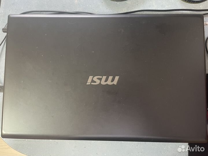 Ноутбук msi
