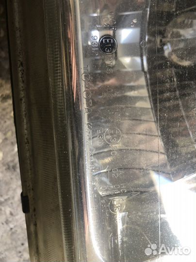 Фара правая toyota land cruiser 100