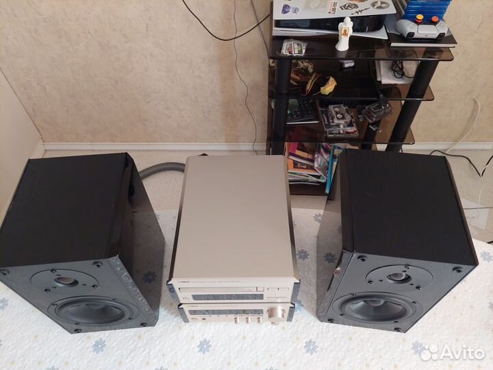 Музыкальный центр yamaha E100