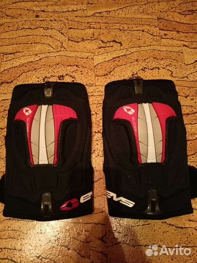 Мото наколенники бу