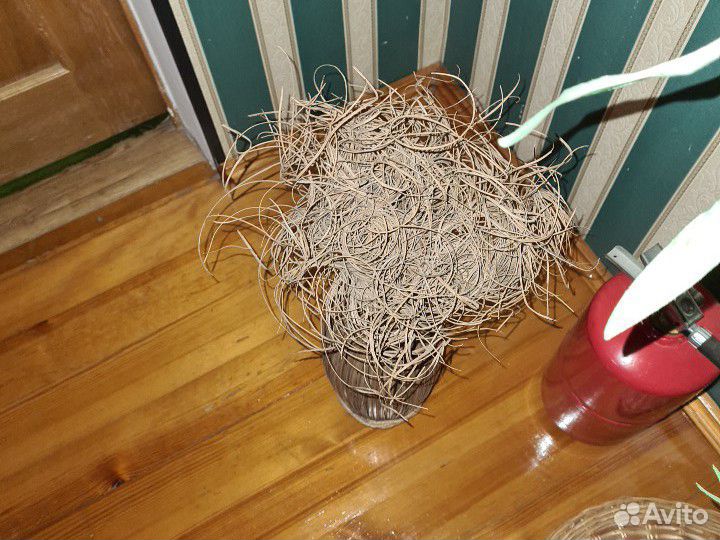 Ваза соломенная