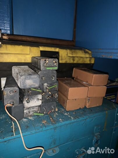 Конденсаторы разные