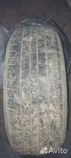 Kumho Solus KH17 235/65 R17