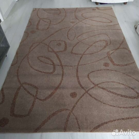 Ковер шерстяной