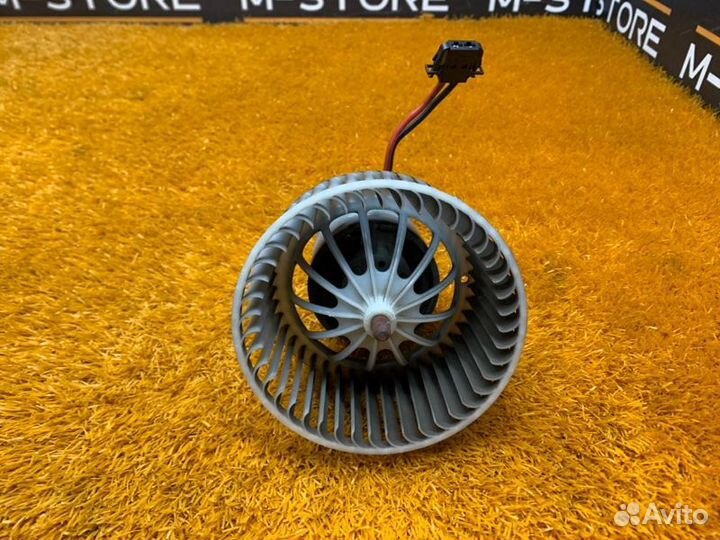 Мотор печки Audi Q5 8R cdnc 2009