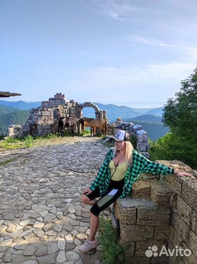 Джиппинг тур поездка в горы к водопадам. Экскурсия