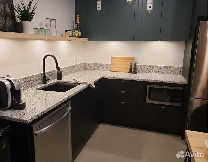 Столешница из искусственного камня (акрил, кварц)