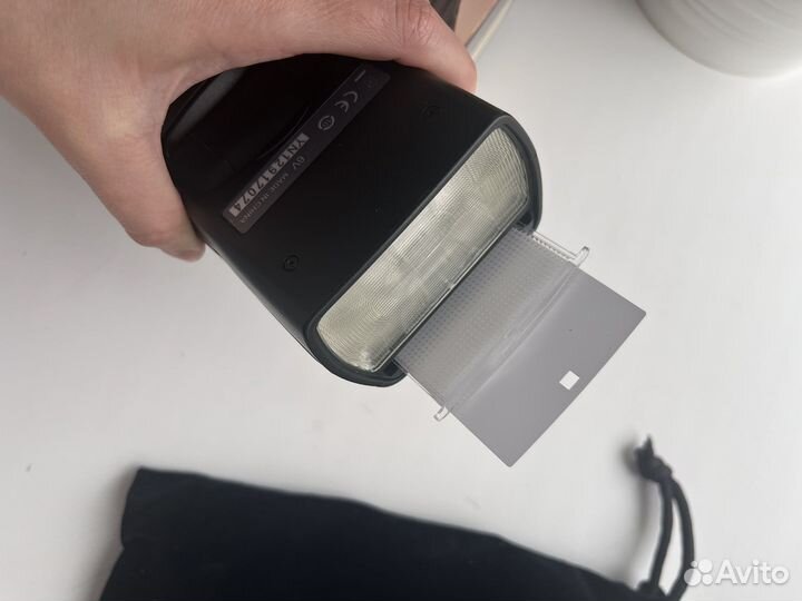 Вспышка yongnuo 560