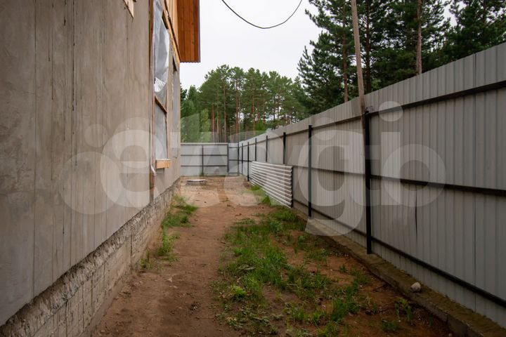 Дом 214,7 м² на участке 11,5 сот.