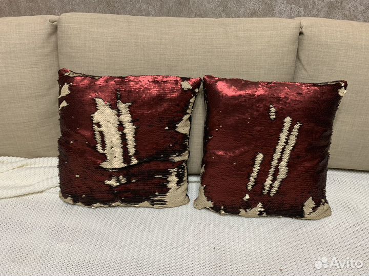 Декоративные подушки с пайетками