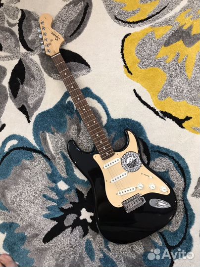Электрогитара fender squier stratocaster