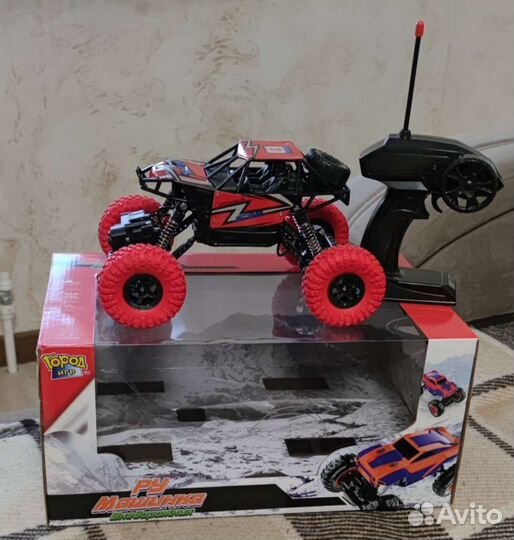 Игровой машина радиоуправлении полноприводна