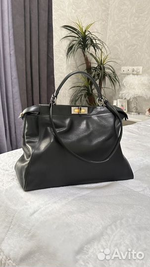 Сумка fendi peekaboo