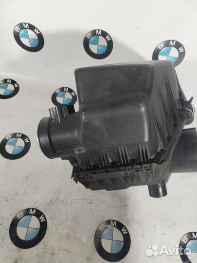 Корпус воздушного фильтра Bmw 525I E61 M54B25 2004