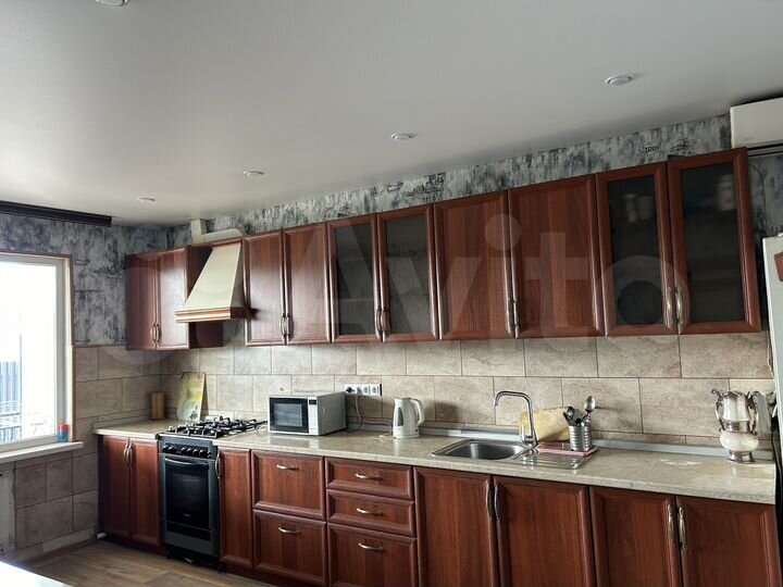 Дом 100 м² на участке 5 сот.