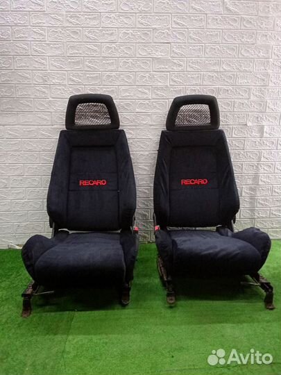 Сиденья Recaro LX