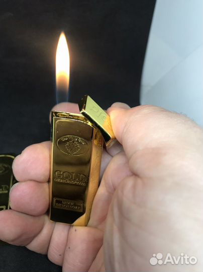 Зажигалка в виде слитка золото металл