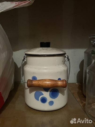 Банки и утварь