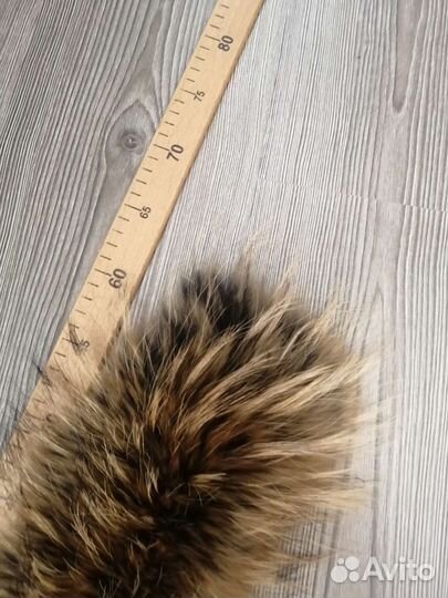Воротники и пумпоны натуральный мех