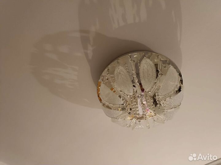 Светильник потолочный