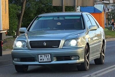 Toyota Crown: фото владельца