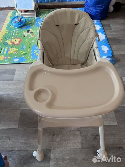 Детский столик