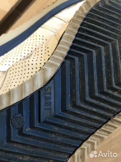 Кроссовки мужские 45 размера кожаные