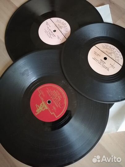 Пластинки виниловые