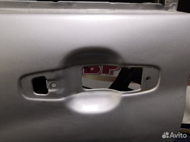 Дверь боковая задняя левая Suzuki Vitara J20A 2000