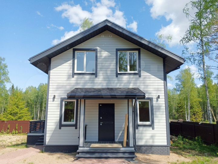 Дом 136 м² на участке 8 сот.