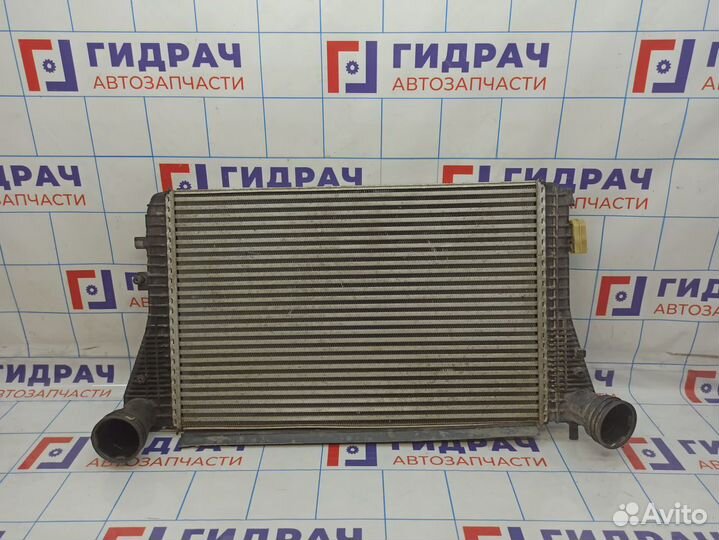 Интеркулер Volkswagen Passat (B6) 3C0145805R