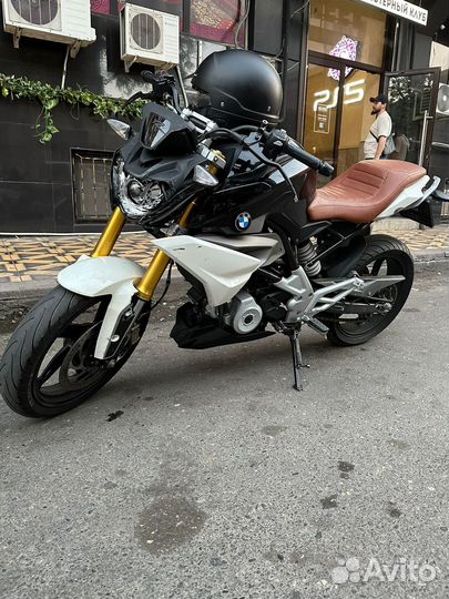BMW G310 R