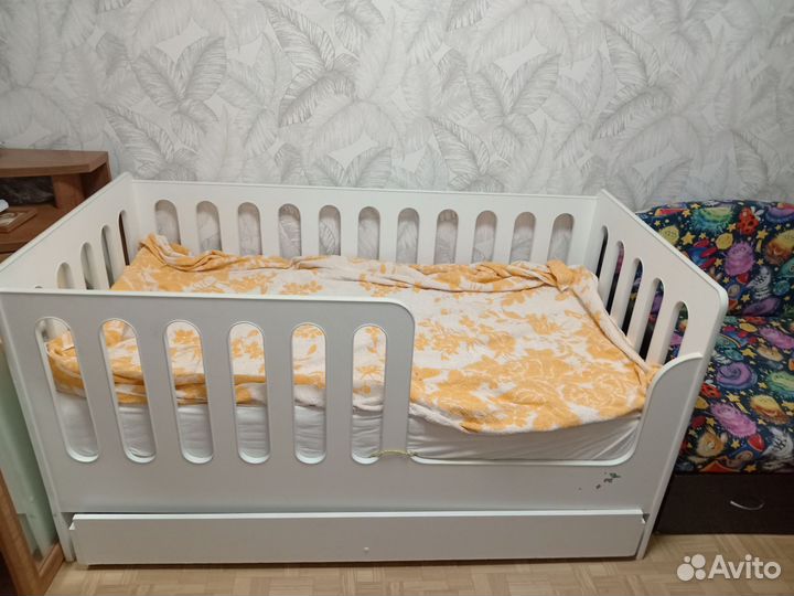 Продаю детскую кровать